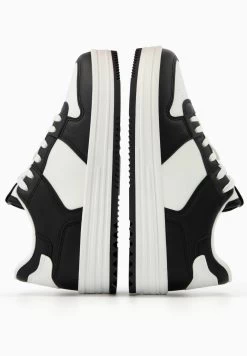 BERSHKA Contrast - Sneakers Laag - Black -Bershka 00bbb3cc6c75478c9f7723d36d13f0fe