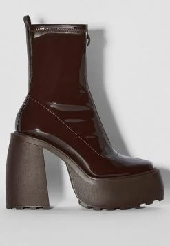 BERSHKA Enkellaarsjes Met Hoge Hak - Brown 13 BERSHKA Enkellaarsjes Met Hoge Hak - Brown -Bershka 03a013faf8314bbb8d62971f8f78d8d5