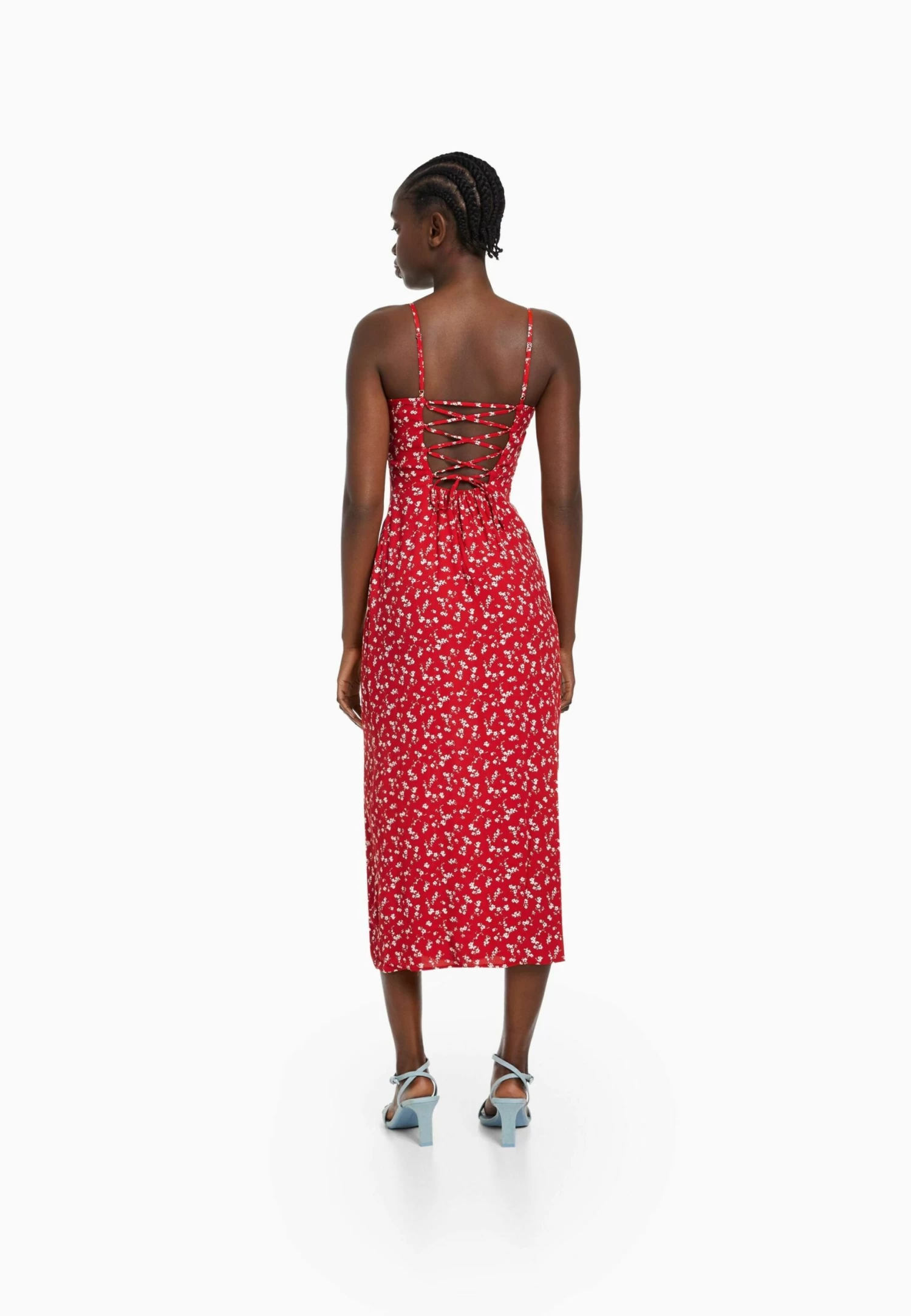 BERSHKA Strappy Floral - Midi - Jurk - Red 2 BERSHKA Strappy Floral - Midi - Jurk - Red - Afbeelding 2