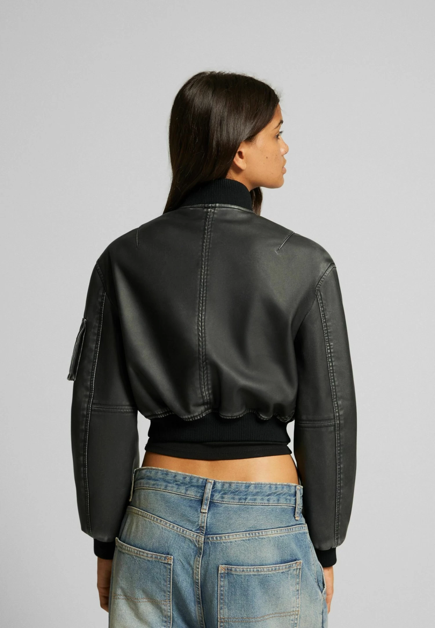 BERSHKA Distressed - Imitatieleren Jas - Black 3 BERSHKA Distressed - Imitatieleren Jas - Black - Afbeelding 3