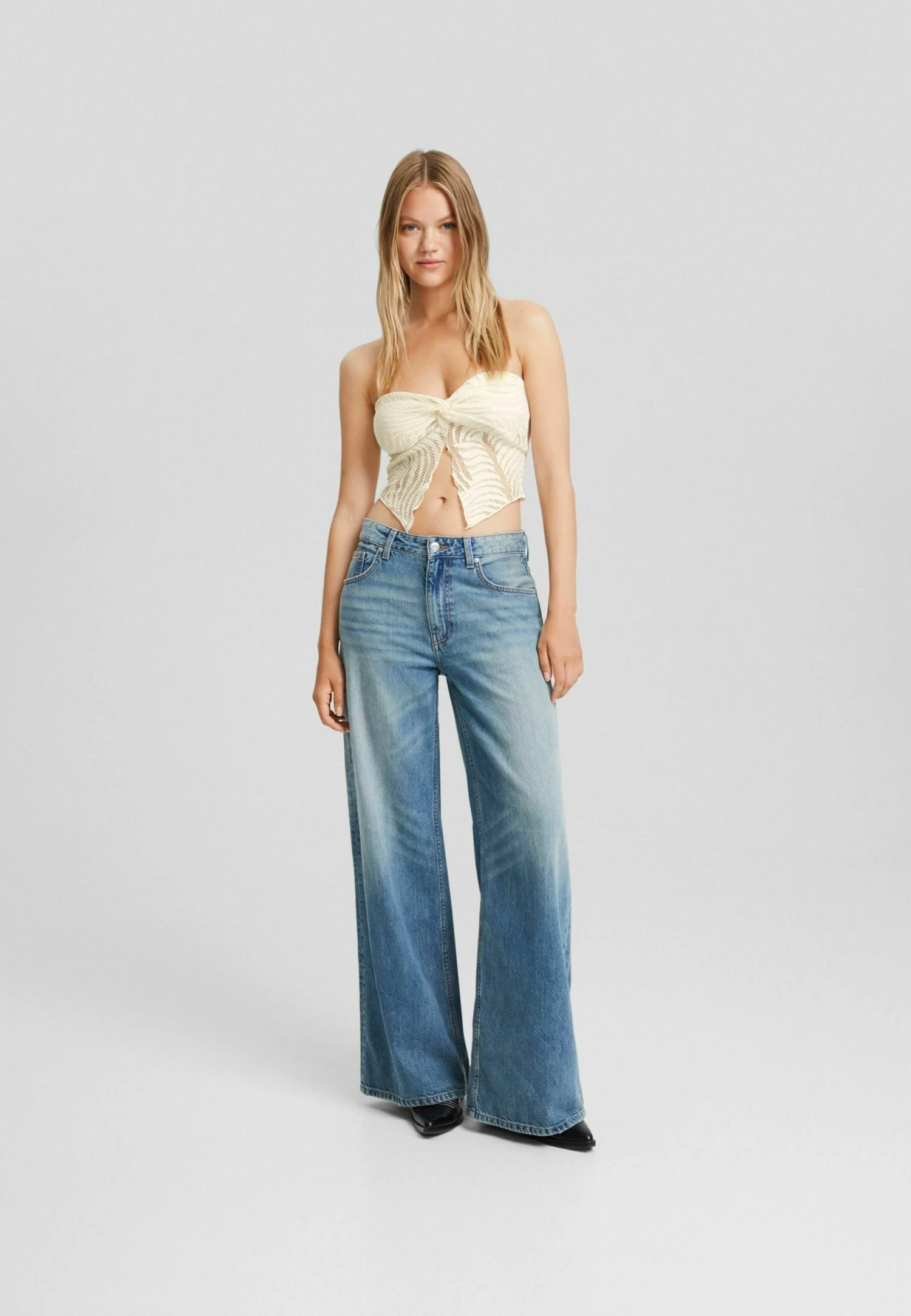 BERSHKA Rustic Blonde Bandeau - Blouse - White 2 BERSHKA Rustic Blonde Bandeau - Blouse - White - Afbeelding 2