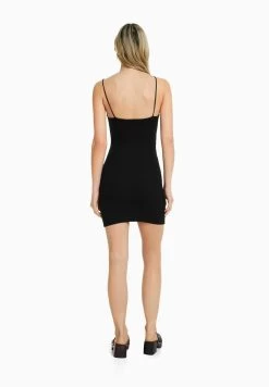 BERSHKA Strappy With Cut-Out Detail- Etui-Jurk - Black 8 BERSHKA Strappy With Cut-Out Detail- Etui-Jurk - Black -Bershka 0c7d972b17f94dfd8b1c89510081af76