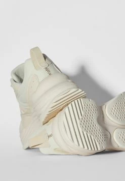 BERSHKA Detail Contrast - Sneakers Laag - Beige -Bershka 0f618686476740f0b8a9e8ca537ff716