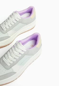 BERSHKA Contrast Platform - Sneakers Laag - Beige -Bershka 17180cec08a9430ead8aaf498e9f3665