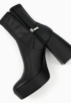 BERSHKA Enkellaarsjes Met Plateauzool - Black -Bershka 1760c50146c34808a6bba6873dcc6057