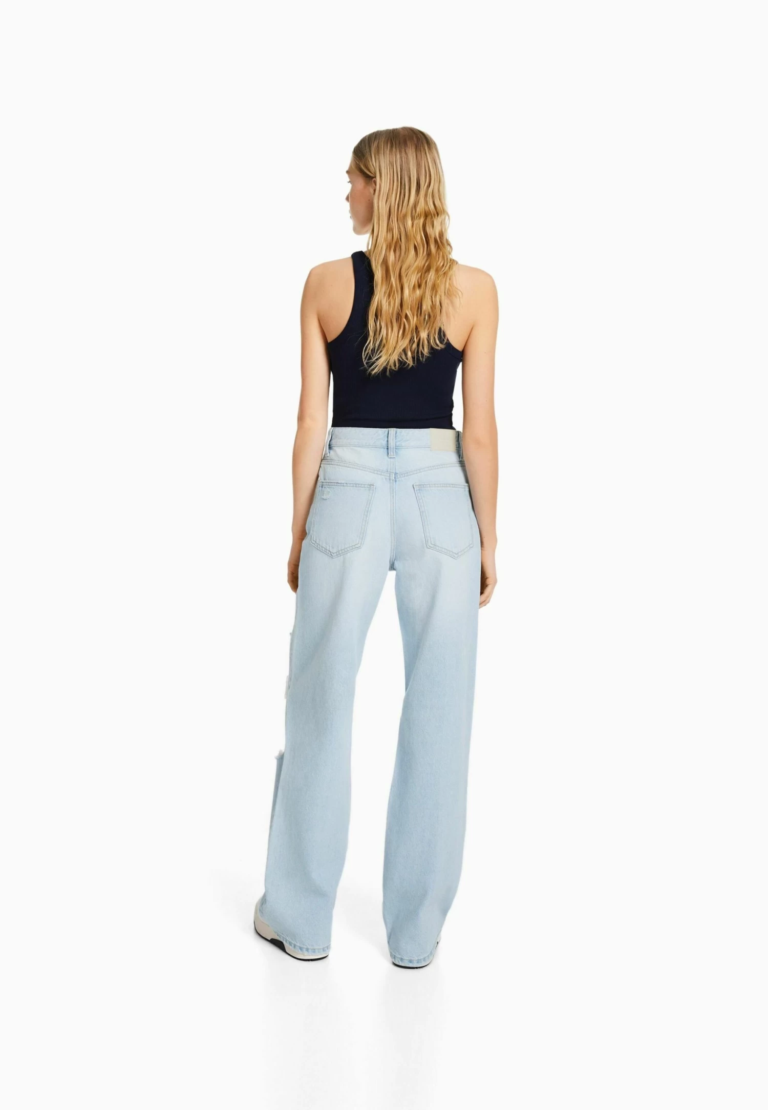 BERSHKA Wide-Leg Ripped - Flared Jeans - Light Blue 2 BERSHKA Wide-Leg Ripped - Flared Jeans - Light Blue - Afbeelding 2