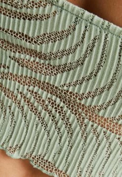 BERSHKA Rustic Blonde Bandeau - Blouse - Khaki -Bershka 185e3d0bd8a54a21bfba061cbfb17a52