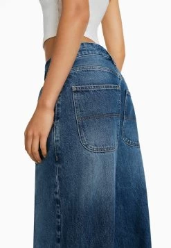 BERSHKA Fadded Effect Skater - Bootcut Jeans - Light Blue Denim -Bershka 1a33c03a39dc4db99f83534bf2a5e43f