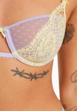 BERSHKA Blonde With Underwire - Bikinitop - Mauve 9 BERSHKA Blonde With Underwire - Bikinitop - Mauve -Bershka 1af34b9a658b42e2889c682479bf4890