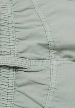 BERSHKA Multi - Shorts - Green -Bershka 1d8ceed8fbad4aec9df51acabb6a846a