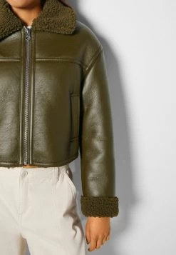 BERSHKA Double Faced- Imitatieleren Jas - Khaki -Bershka 1dc8878933204fae8f968787c348eb47