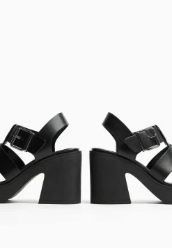 BERSHKA Cage- Sandalen Met Plateauzool - Black -Bershka 20d4a7da06a84eeaafd0c3f47c04f047