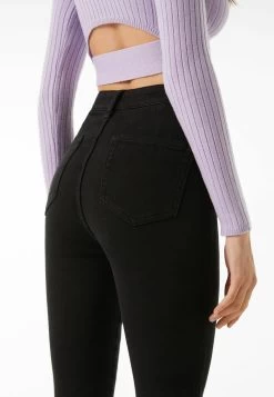 BERSHKA Super - Jeans Skinny Fit - Black -Bershka 210cf9b0a71441088d155795b9150a8e