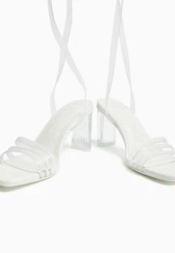 BERSHKA Strap - Sandalen - Transparent -Bershka 23f1a273593e461d99959f4abce269f4