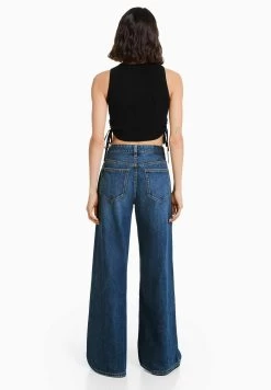 BERSHKA Wide-Leg - Flared Jeans - Dark Blue -Bershka 2bff7e0357e14effa814fd5235837a21