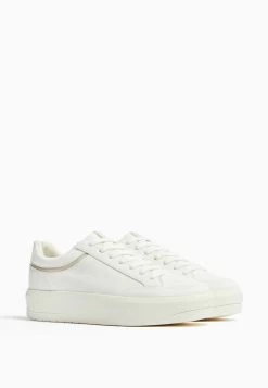 BERSHKA Sneakers Laag - White 9 BERSHKA Sneakers Laag - White -Bershka 2db89315ac1f4b8a88c7f126ccc68257