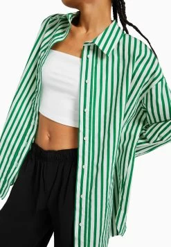 BERSHKA Long Sleeve Oversize - Overhemdblouse - Evergreen -Bershka 2f28fcc61f5a48809fd63db5b09c8ff1