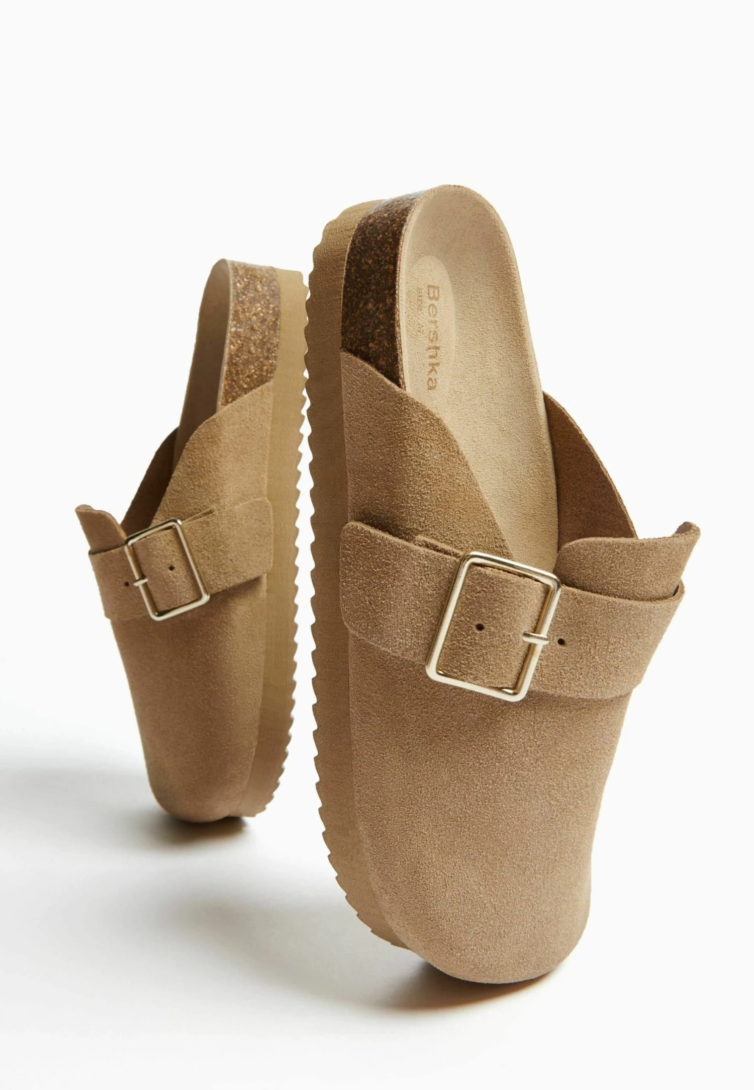 BERSHKA Pantoffels - Sand 4 BERSHKA Pantoffels - Sand - Afbeelding 4