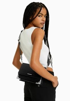 Bershka -Bershka 3362afdf0c40458aa4181645457a3068