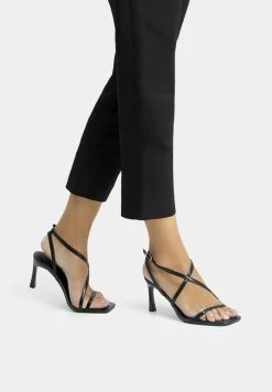 BERSHKA Strappy- Sandalen Met Hoge Hak - Black