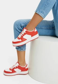 BERSHKA Contrast - Sneakers Laag - Red