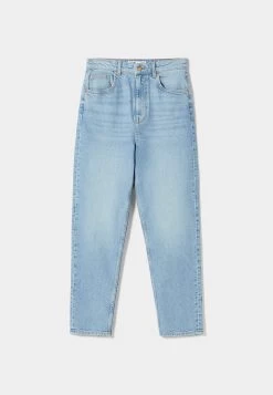 BERSHKA Comfort Fit- Mom- Straight Leg Jeans - Light-Blue Denim -Bershka 38443bdcf31242d9a2b90e12aa1ad53f