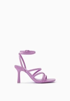 BERSHKA High-Heel With Ankle Strap- Sandalen - Purple -Bershka 39c3c5ff1e6140bbaba4efc7b5451125