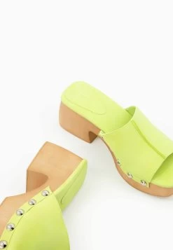 BERSHKA Studded- Clogs - Light Green -Bershka 3b8e547c8c0541ac830cd4368853fc5c