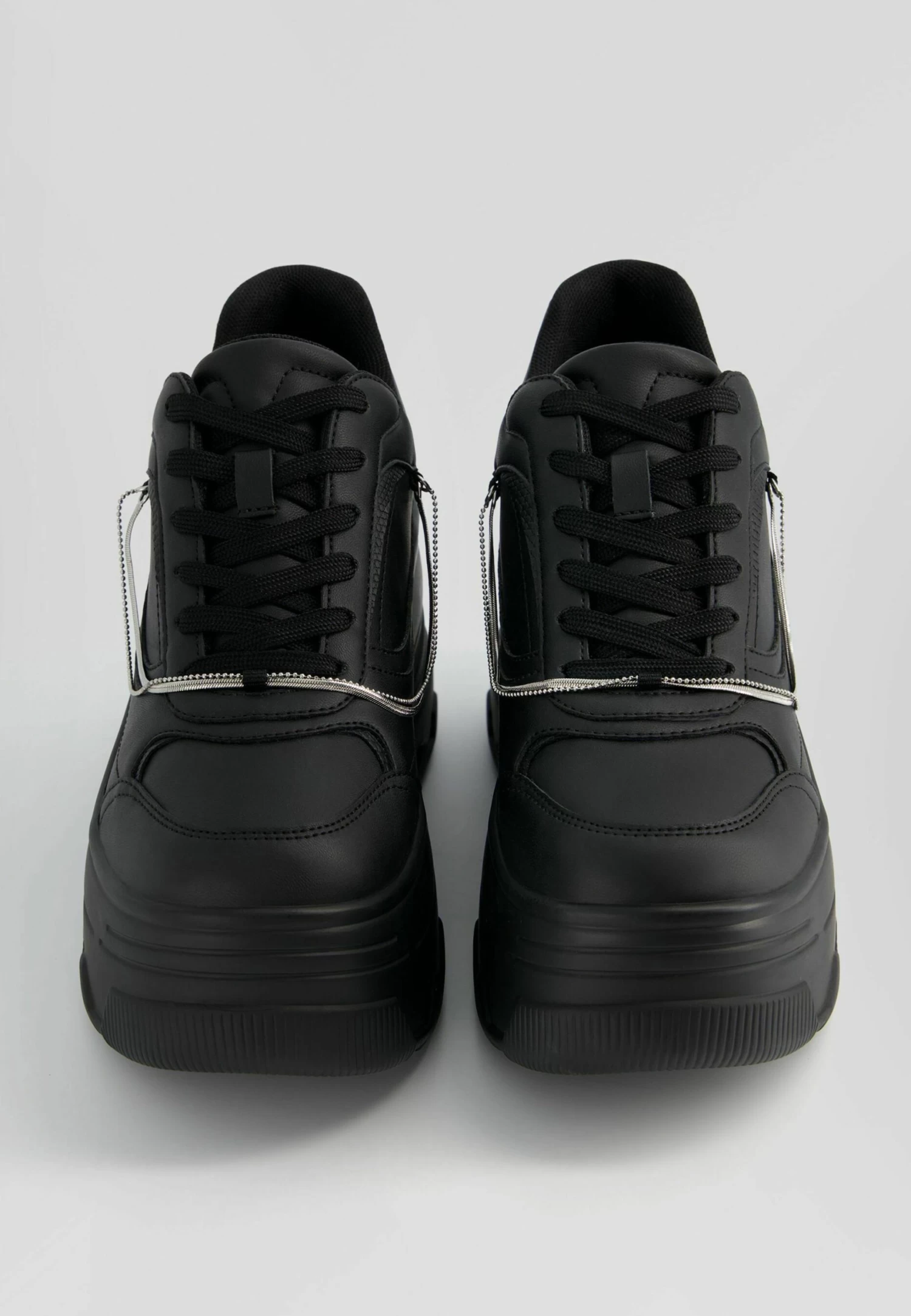 BERSHKA Rhinestone Detail Xl - Sneakers Laag - Black 6 BERSHKA Rhinestone Detail Xl - Sneakers Laag - Black - Afbeelding 6