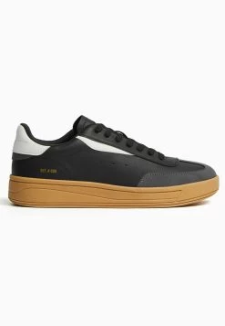 BERSHKA Retro Style - Sneakers Laag - Black -Bershka 4169b431847443269dc56f3f47753c81
