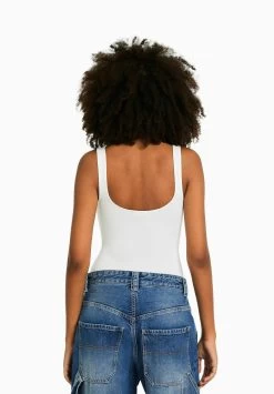 BERSHKA Monochrome Strappy- Top - Off White 8 BERSHKA Monochrome Strappy- Top - Off White -Bershka 43111d6c85a347f2b79ab95242254d0c