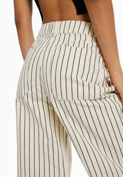 BERSHKA Culottes - Broek - Beige -Bershka 435f6f5f5ee94d70800a6e3529180c56