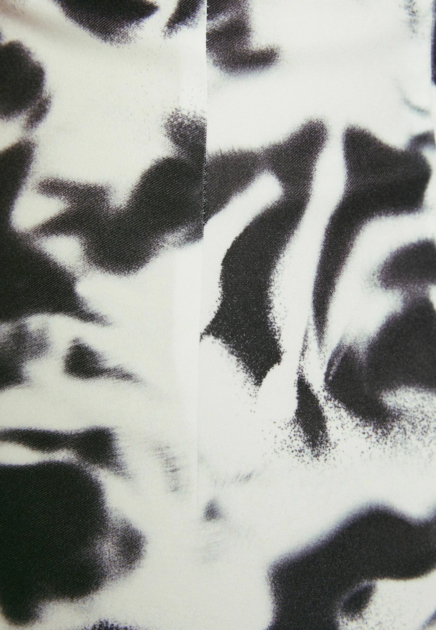 BERSHKA Printed Cut-Out - Etui-Jurk - Black/White 6 BERSHKA Printed Cut-Out - Etui-Jurk - Black/White - Afbeelding 6