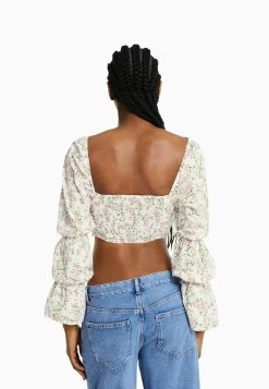 BERSHKA Cropped Long Sleeve- Blouse - Brown -Bershka 4e7b39c36ca343d2bd702c60ec7c2071