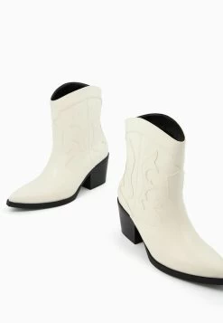 BERSHKA Cowboy-/Bikerlaarsjes - Beige -Bershka 5467c199d1544effba8ddc39202c3771