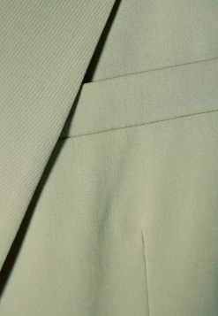 BERSHKA Masculine Cut - Halflange Jas - Khaki 11 BERSHKA Masculine Cut - Halflange Jas - Khaki -Bershka 54827c2376d14a978a46e0269b25f988