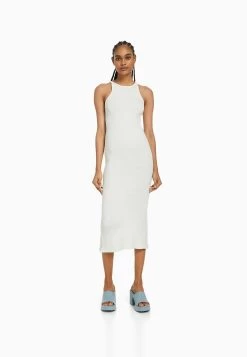 BERSHKA Midi - Etui-Jurk - Beige