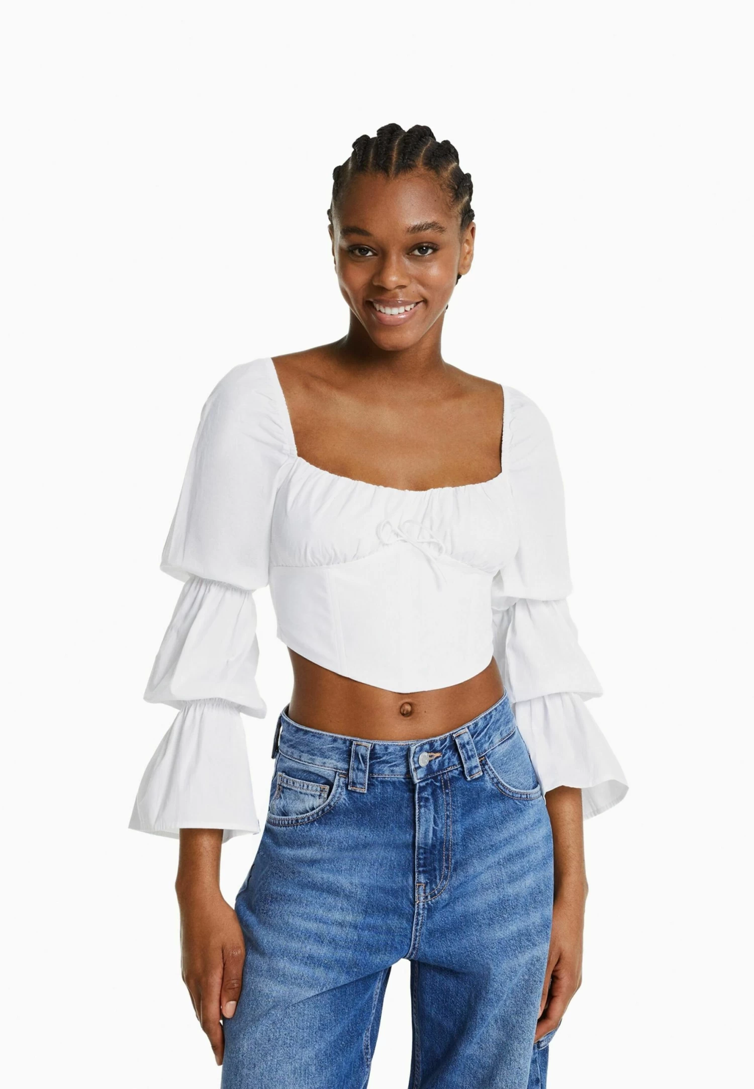BERSHKA Cropped Long Sleeve- Blouse - Off White 1 BERSHKA Cropped Long Sleeve- Blouse - Off White