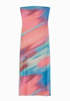 BERSHKA Printed Strappy - Gebreide Jurk - Light Pink 10 BERSHKA Printed Strappy - Gebreide Jurk - Light Pink -Bershka 58d3fa4c5c6b436aaecaa37c5f8e8571