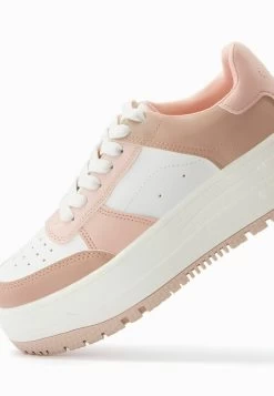 BERSHKA Contrast Platform - Sneakers Laag - Pink 11 BERSHKA Contrast Platform - Sneakers Laag - Pink -Bershka 5bf0b3d8d2b44853b6fa1427919f9a9e