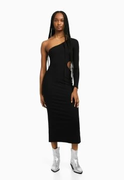 BERSHKA Long Sleeve With Cut-Out Detail Asymmetric - Cocktailjurk - Black