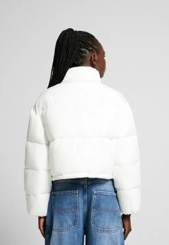 BERSHKA Puffer - Winterjas - White -Bershka 5f8a69f2815141a8af27f1eaad17d1f2