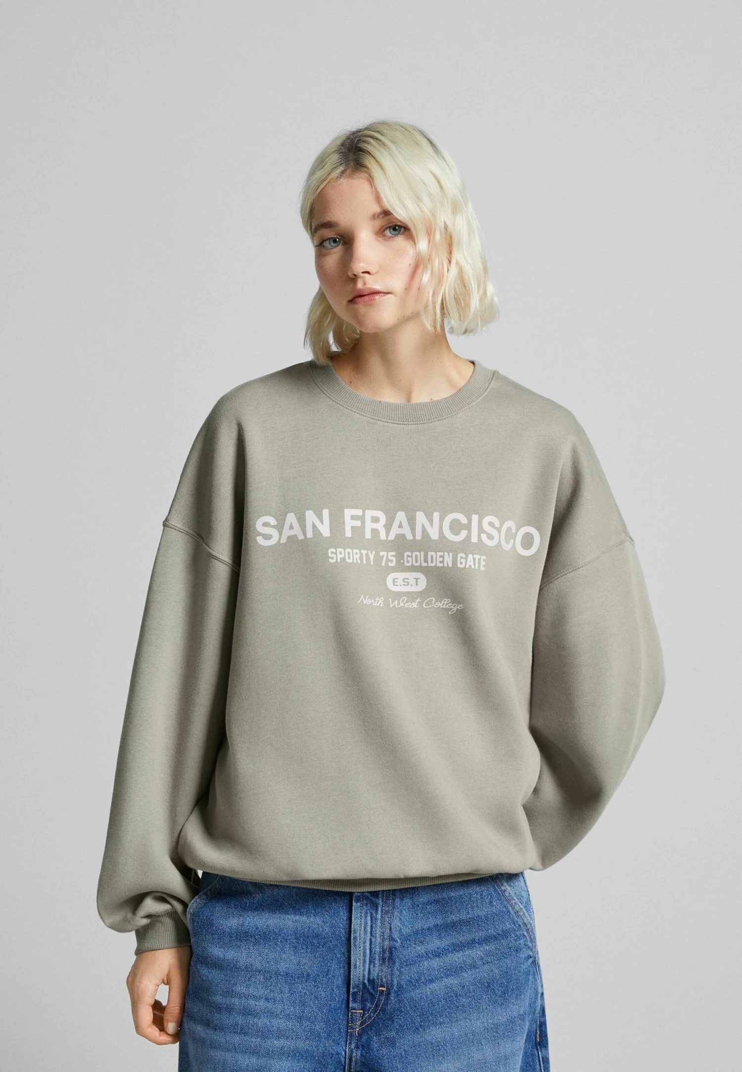 BERSHKA Printed - Sweater - Grey 1 BERSHKA Printed - Sweater - Grey