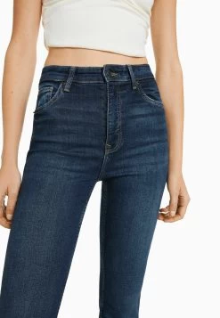 BERSHKA Bootcut Jeans - Royal Blue 9 BERSHKA Bootcut Jeans - Royal Blue -Bershka 663b440f5c3b4a06b3cabf5790a8984f