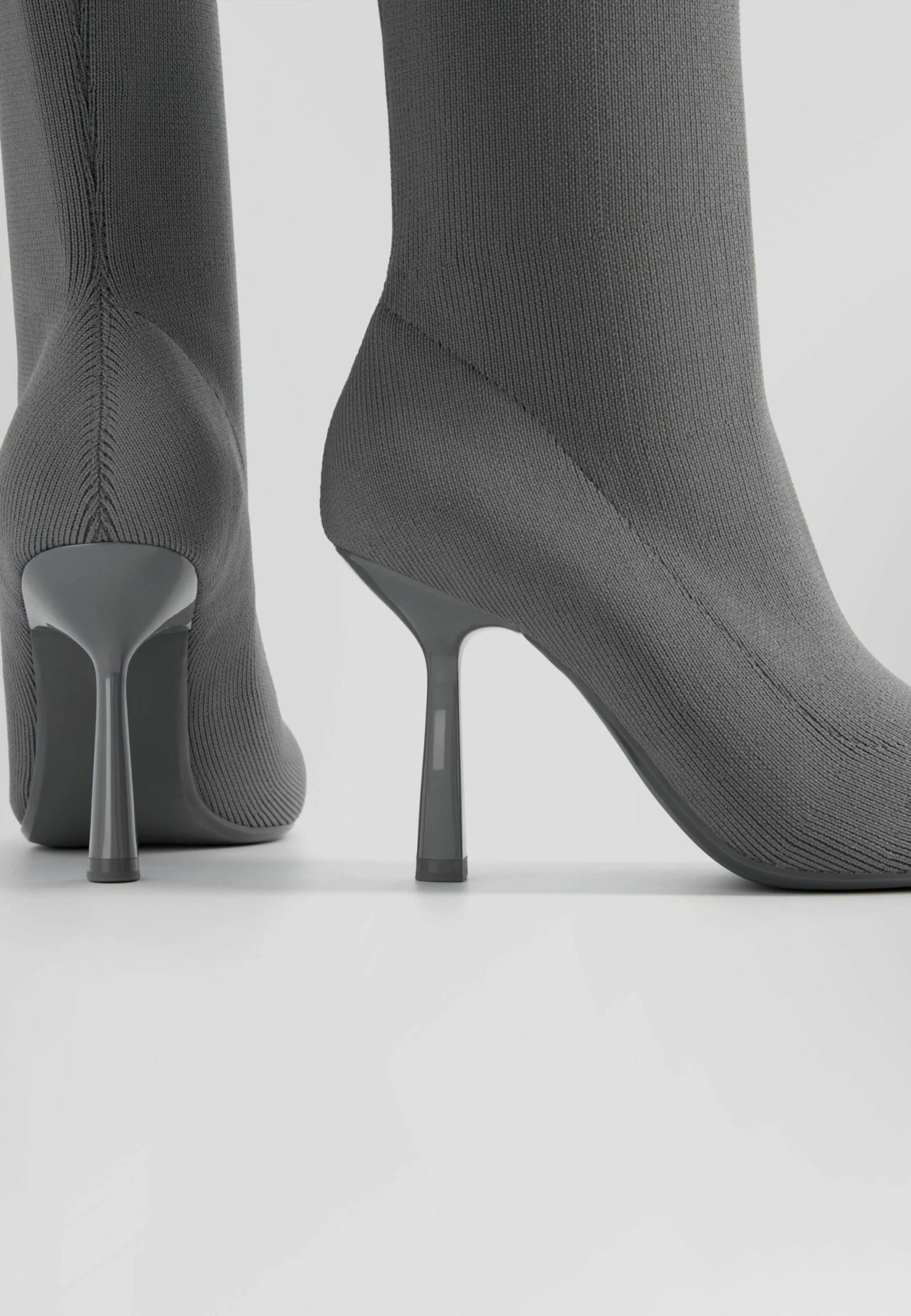 BERSHKA Fitted - Korte Laarzen - Grey 5 BERSHKA Fitted - Korte Laarzen - Grey - Afbeelding 5