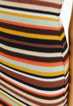 BERSHKA Striped Bandeau Midi - Gebreide Jurk - Brown 8 BERSHKA Striped Bandeau Midi - Gebreide Jurk - Brown -Bershka 66eae3f3b2f442f995190174478e3890