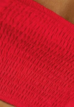 BERSHKA Bustier - Blouse - Red 9 BERSHKA Bustier - Blouse - Red -Bershka 6702f981d6ea444c9de748ed7fbcbee7