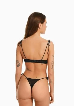 BERSHKA With Ties- Bikinitop - Black -Bershka 673cd63f80184a4c84381f7de0536e18