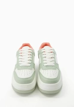 BERSHKA Contrast Platform - Sneakers Laag - White/Light Green -Bershka 6812b39afc374fab843419abff570640