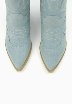 BERSHKA Heeled - Cowboy-/Bikerlaarsjes - Light Blue Denim -Bershka 6825121c0d4540699077b5fc169308ec